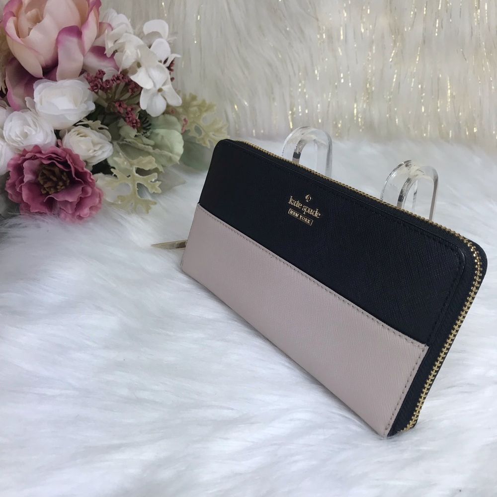 ⛔️SOLD⛔️KATE SPADE CAMERON STREET LACEY WALLET - Picture 6 of 7